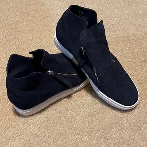 Steve Madden Women's Caliber Sneaker Navy Blue Silver Zipper Leather Suede 10